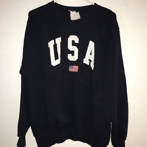 NEW brandy melville usa crewneck sweater